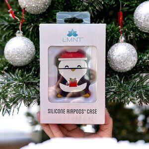 NWT - Penguin Airpods® Case  AMERICAN EAGLE / LMNT